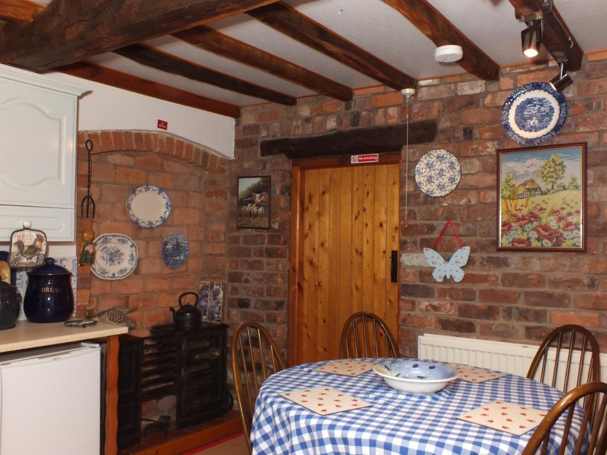 Bank Farm Cottages Нантвіч Екстер'єр фото